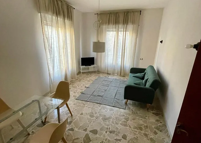 The Greek House Rc *