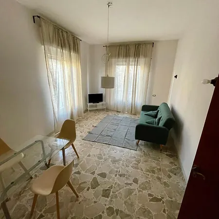 The Greek House Rc *