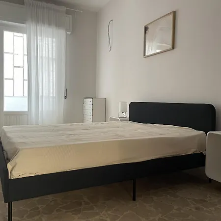 The Greek House Rc